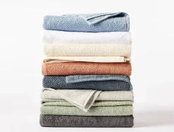 Online Coyuchi Air Weight® Organic Towels