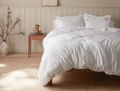 New Coyuchi Cloud Soft Organic Sateen Deluxe Bed Bundle