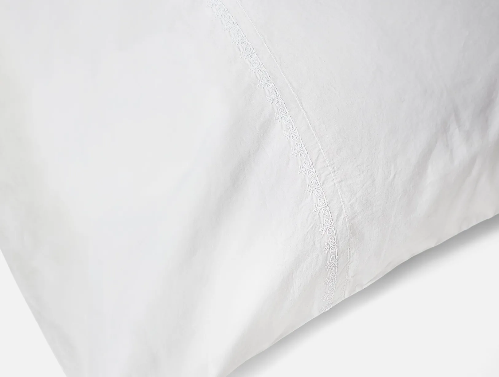 Fashion Coyuchi Floret Embroidered Organic Percale Pillowcases