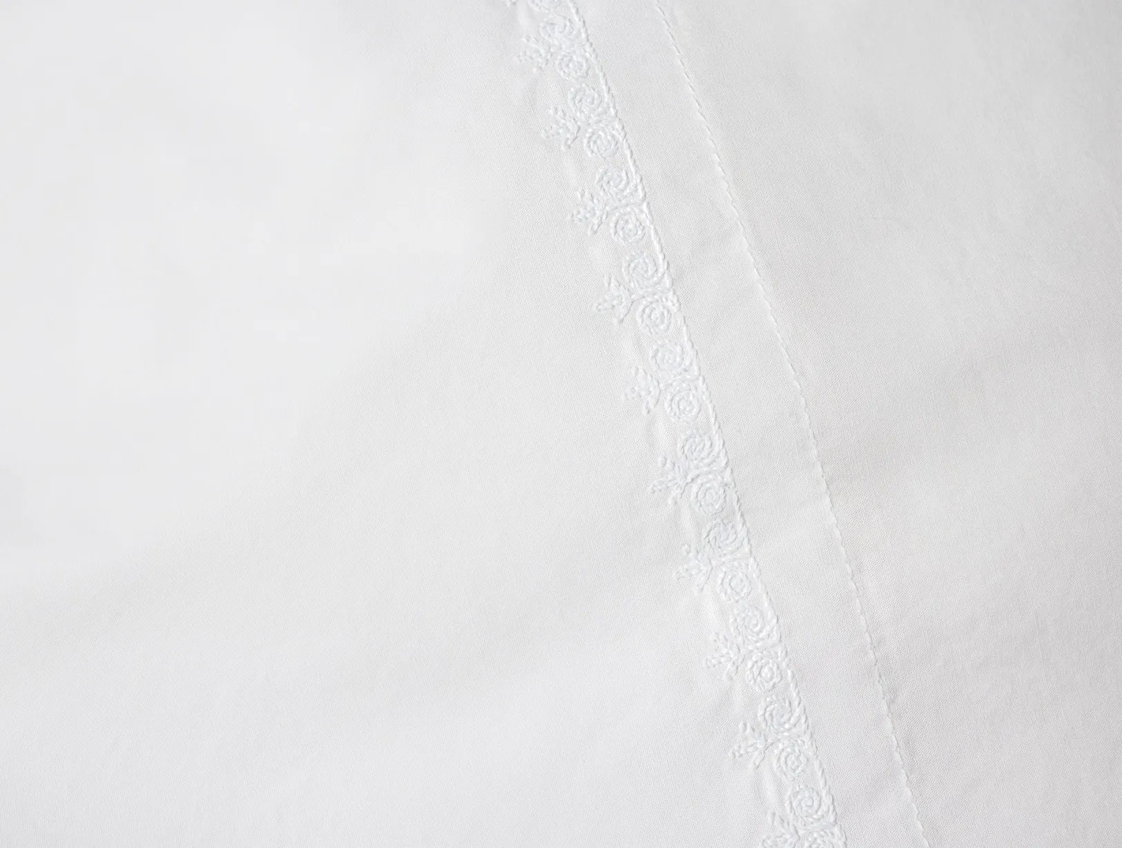 Fashion Coyuchi Floret Embroidered Organic Percale Pillowcases