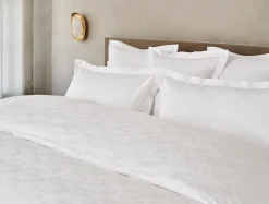 Sale Coyuchi Heirloom Organic Sateen Jacquard Duvet Cover Alpine White