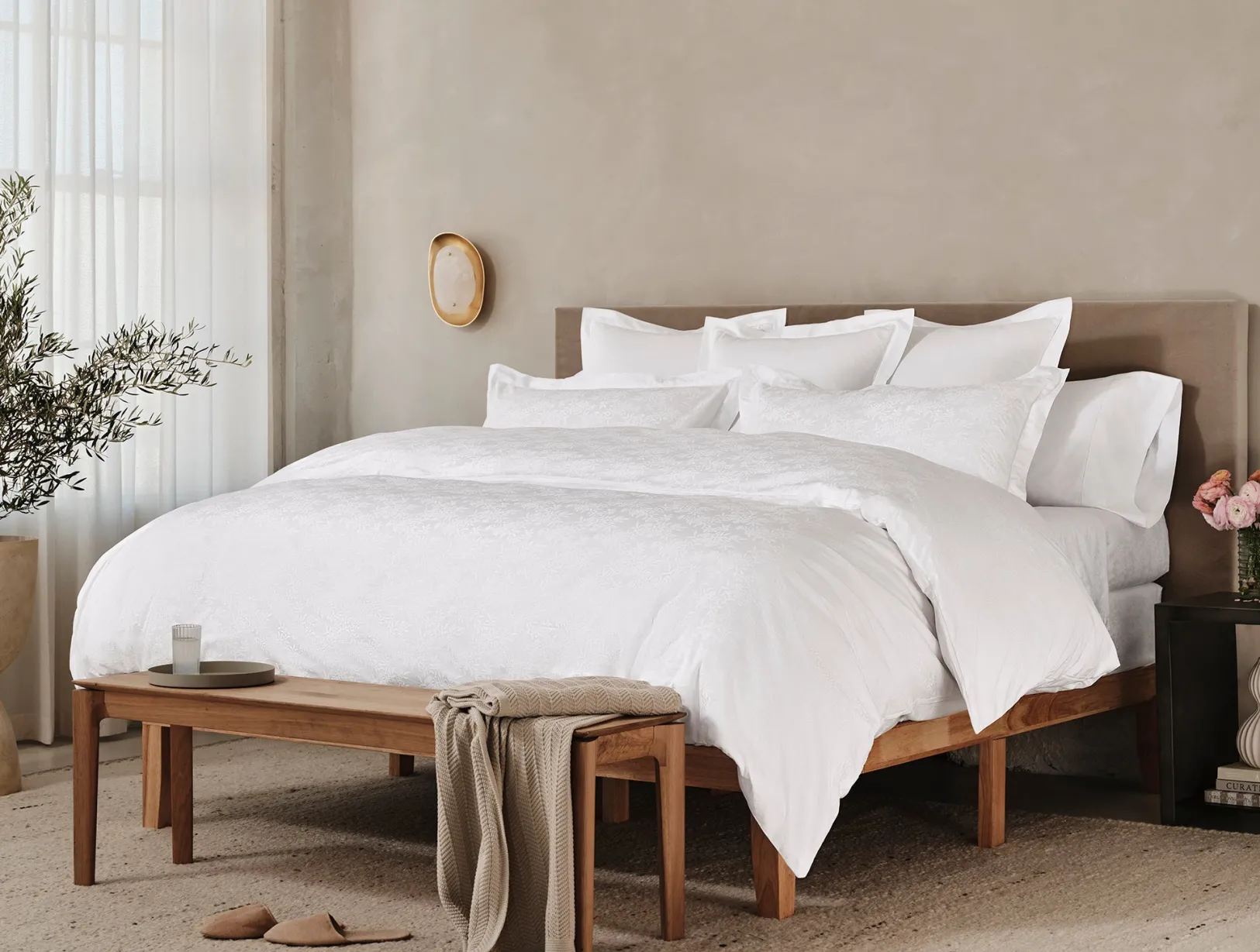 New Coyuchi Heirloom Organic Sateen Jacquard Sham Alpine White