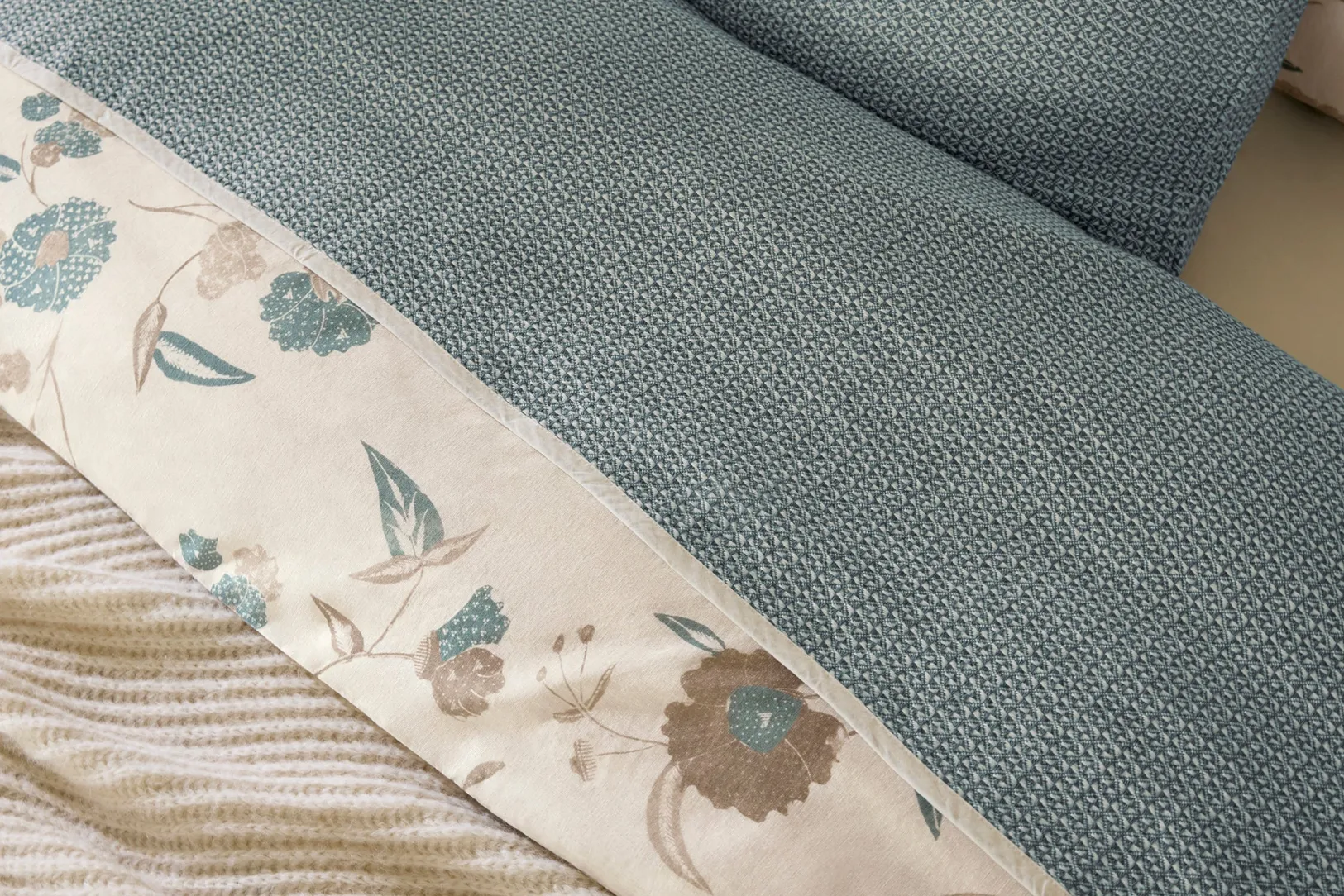 Best Coyuchi Honeycomb Organic Blanket