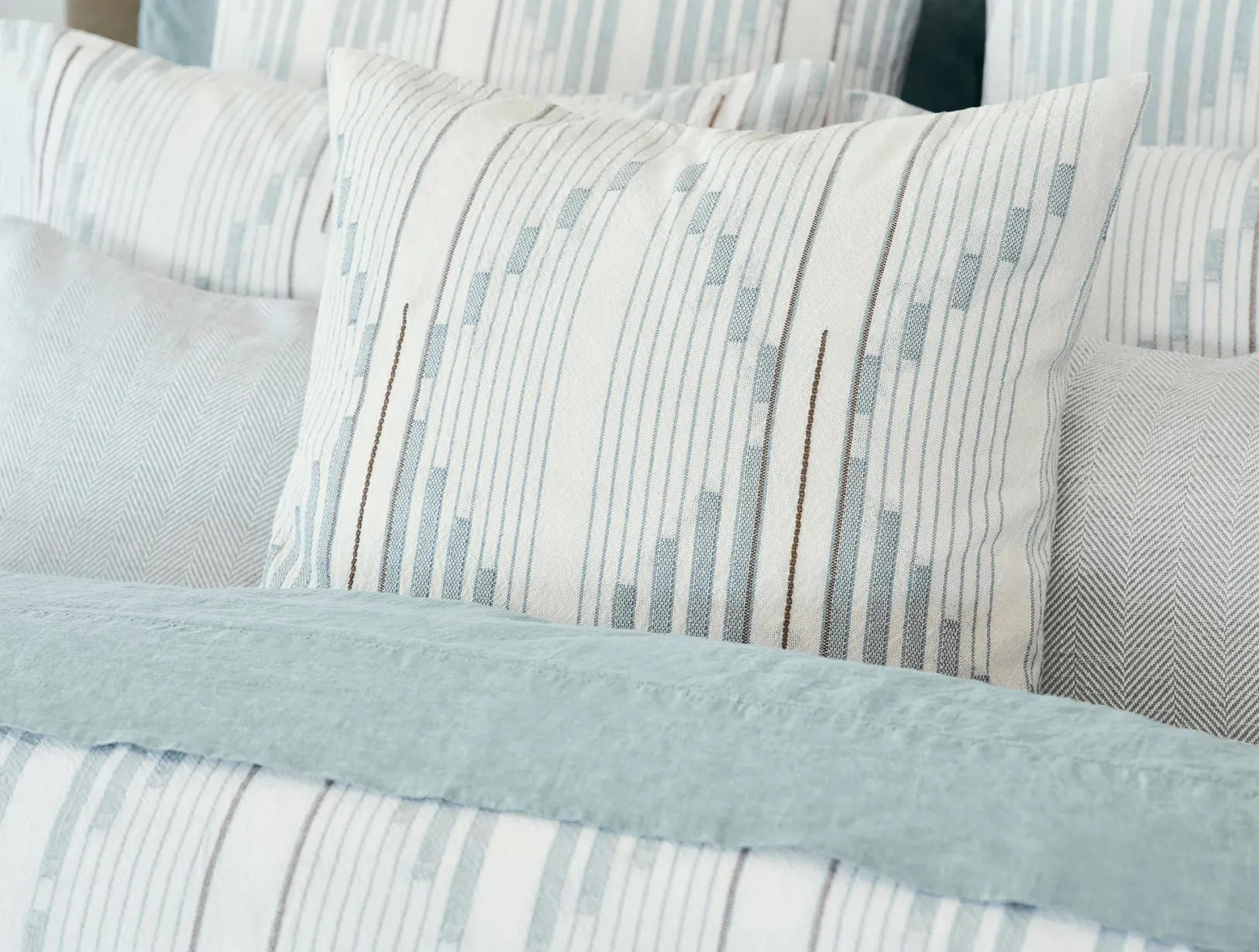 New Coyuchi Morelia Organic Duvet Set