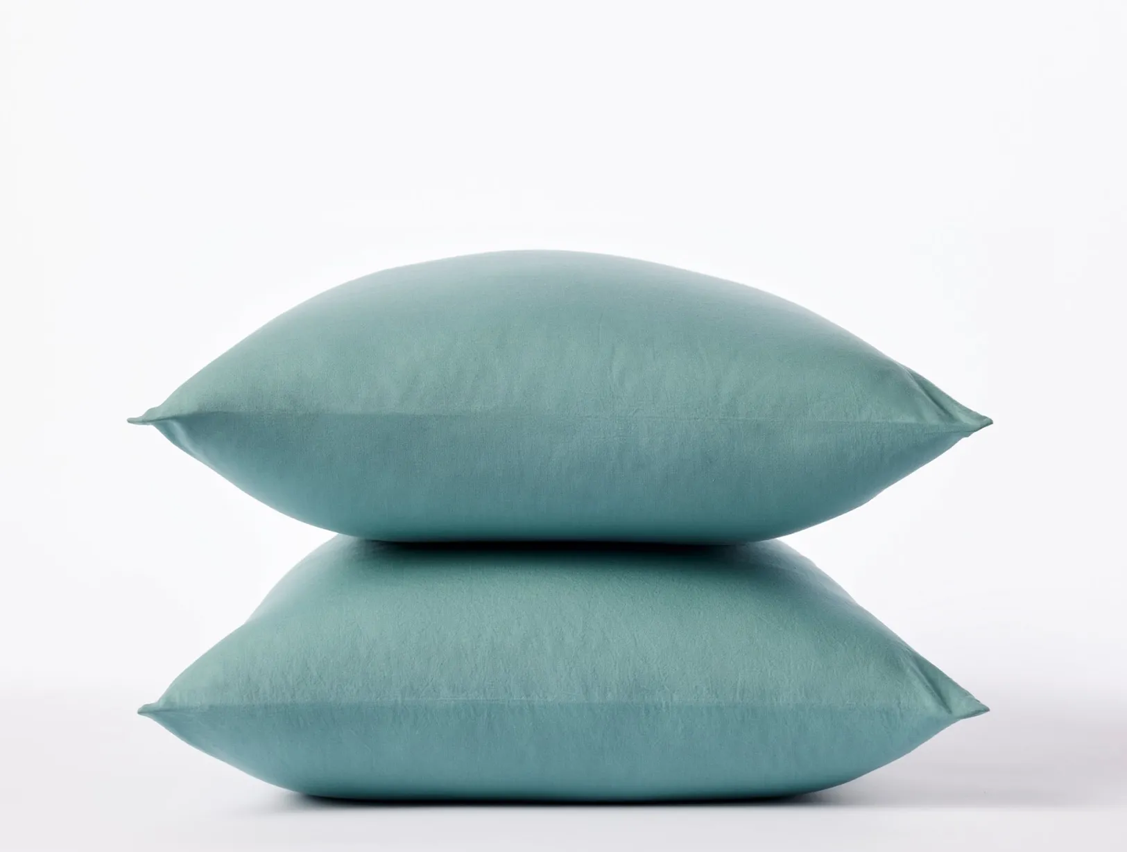 Sale Coyuchi Organic Crinkled Percale™ Pillowcases