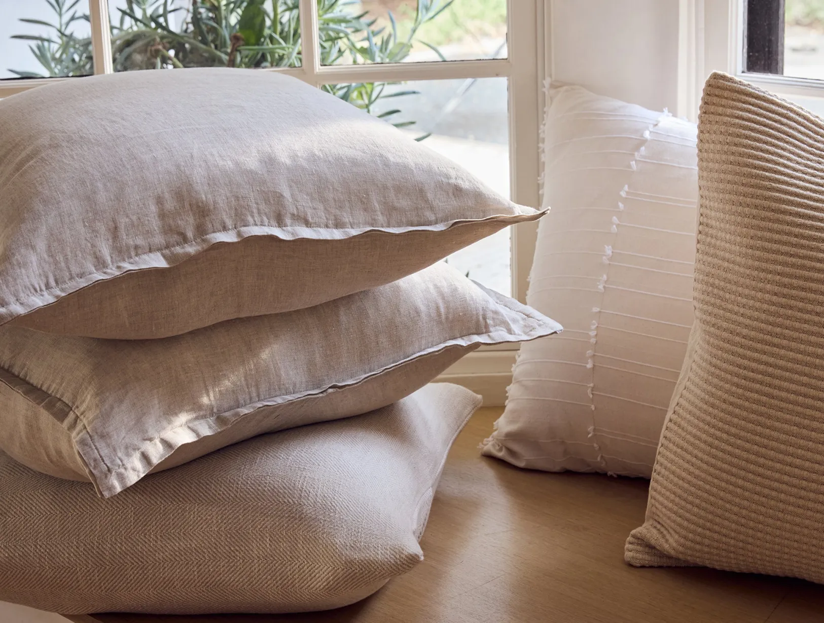 Best Coyuchi Organic Relaxed Linen Decorative Pillow Cover