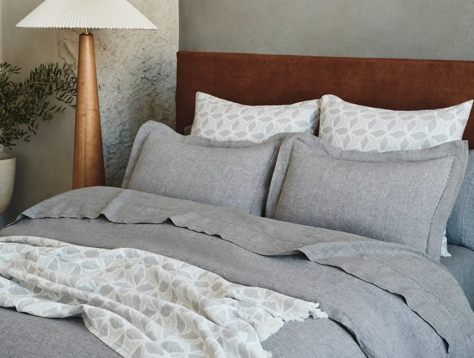 Clearance Coyuchi Organic Relaxed Linen Sham