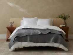 Outlet Coyuchi Pebbled Handstitched Organic Quilt