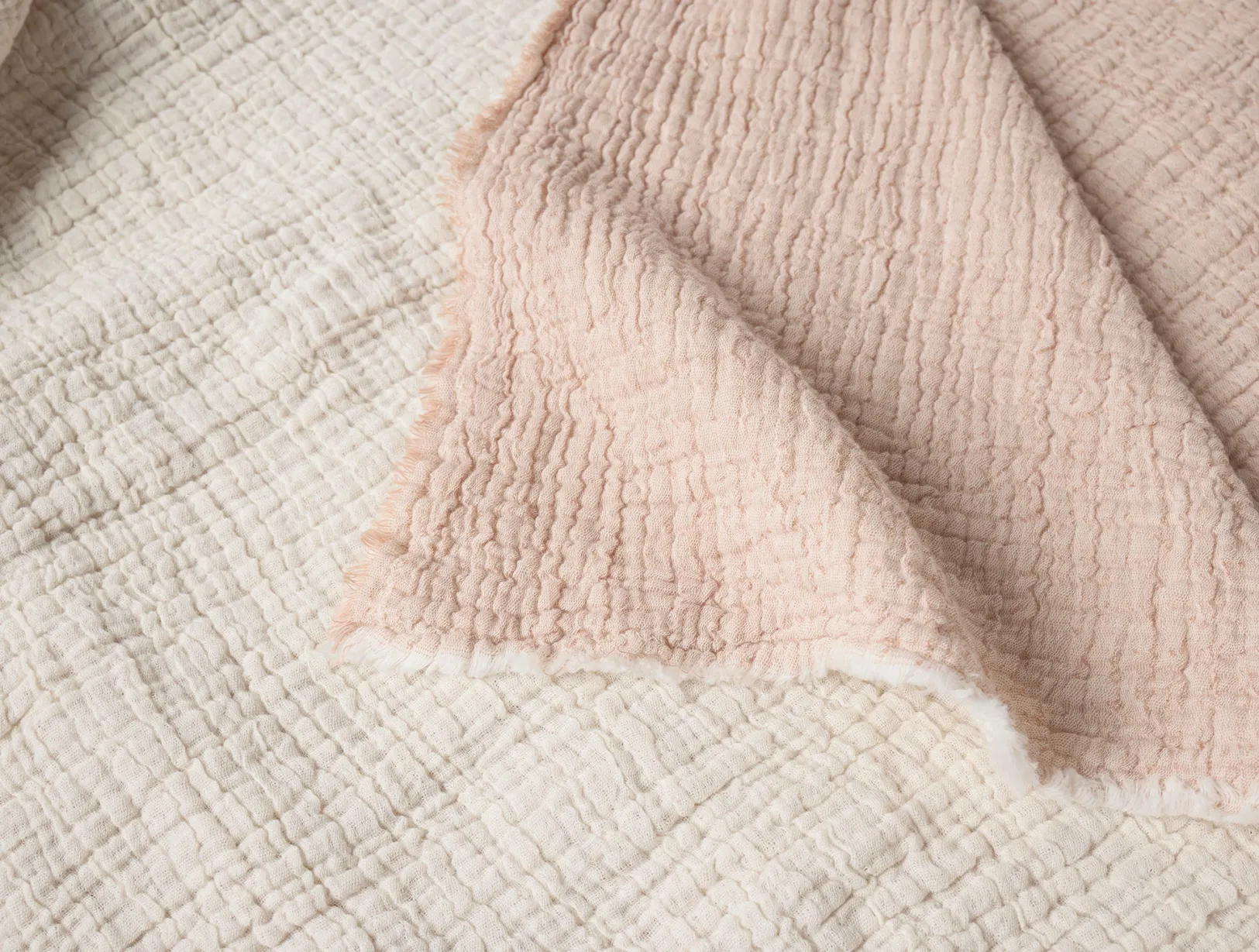Clearance Coyuchi Topanga Organic Matelasse Throw