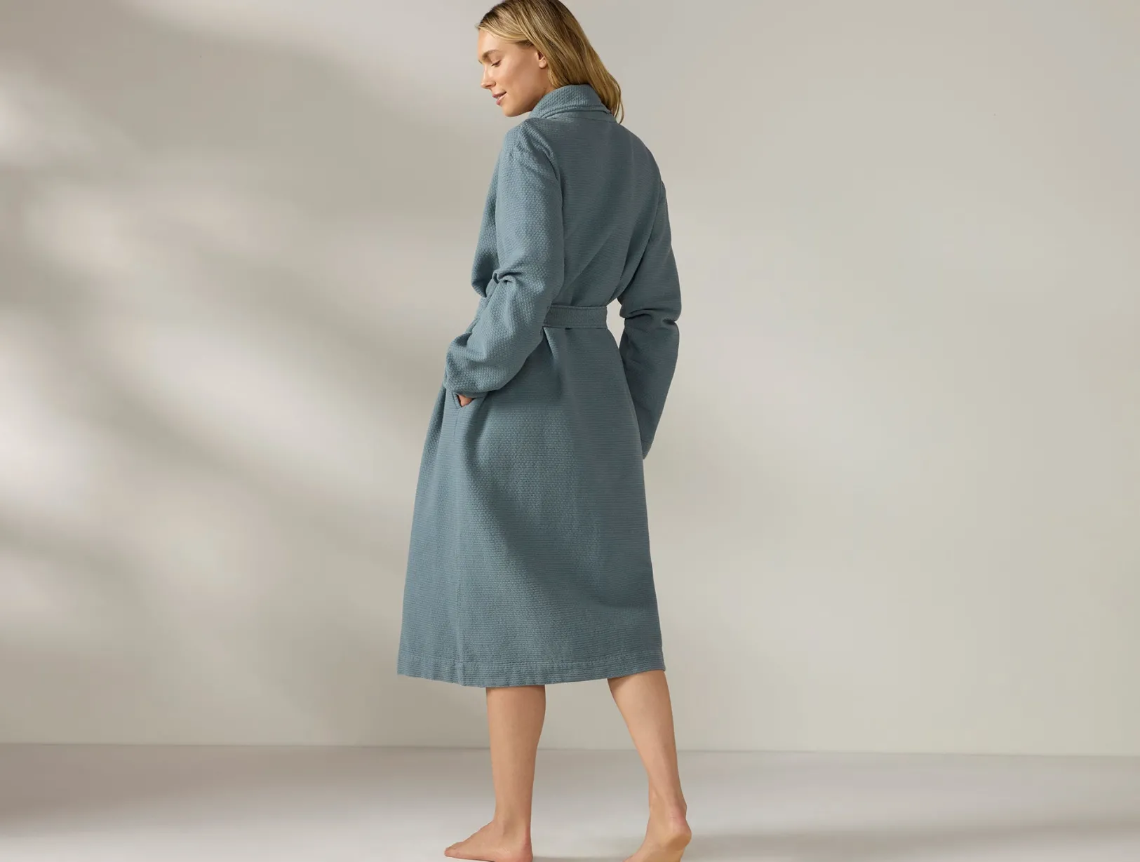 Hot Coyuchi Women's Adriatic Organic Robe